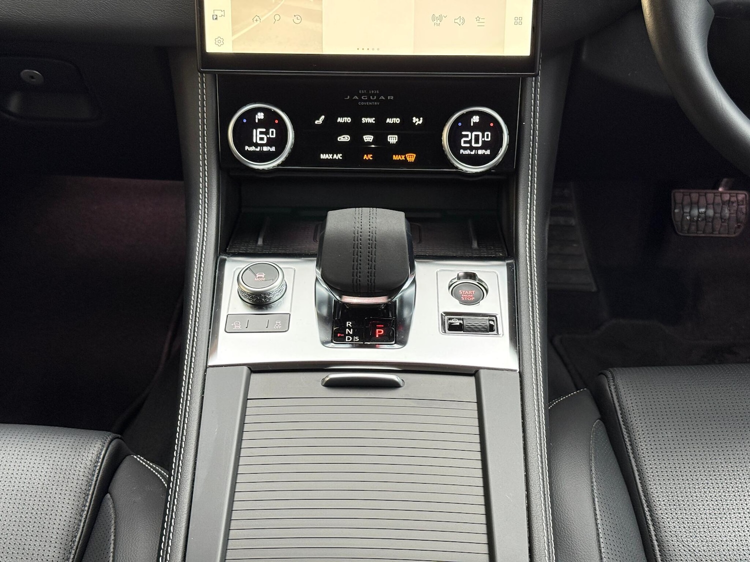 Used Jaguar F-Pace 2023 for sale - 76975738: Photo 24