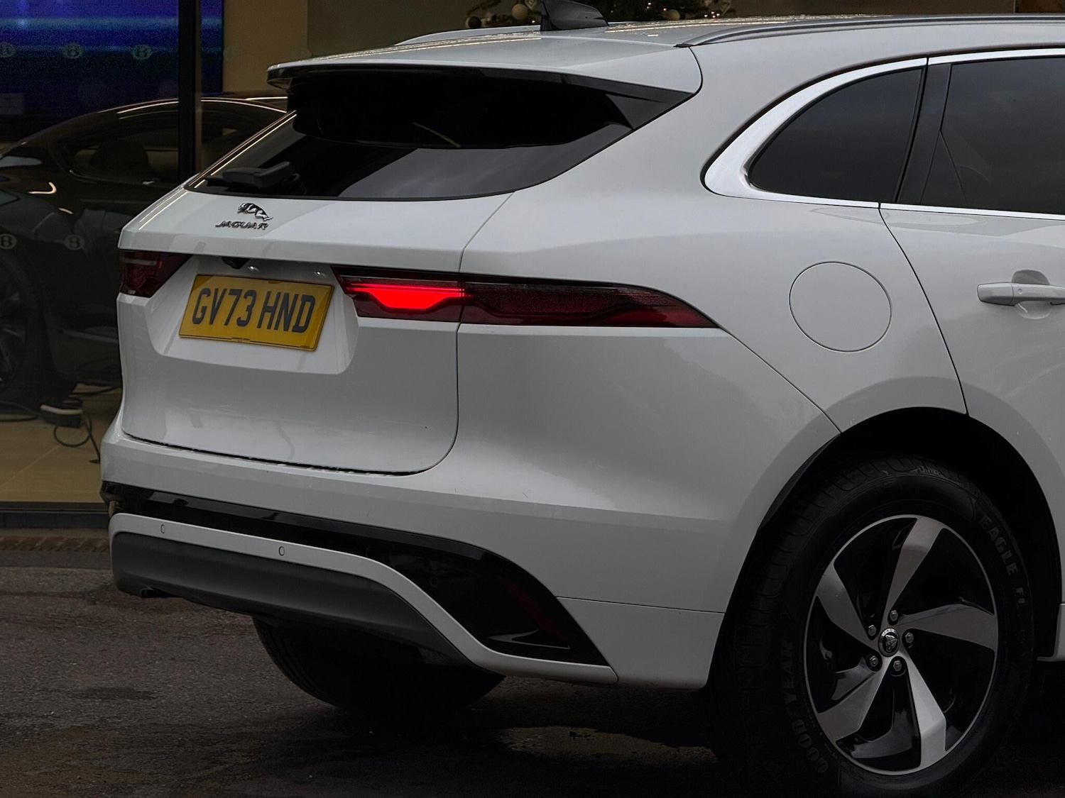 Used Jaguar F-Pace 2023 for sale - 76975738: Photo 38