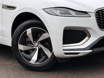 Used Jaguar F-Pace 2023 for sale - 76975738: Photo