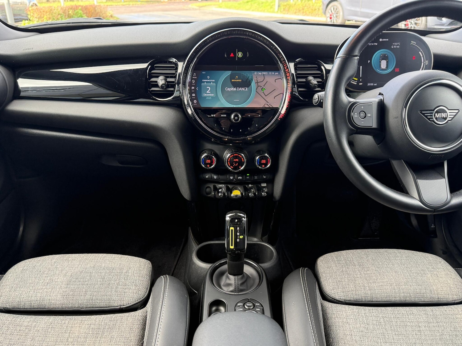 Used MINI Electric Hatch 2022 for sale - 76765676: Photo 14