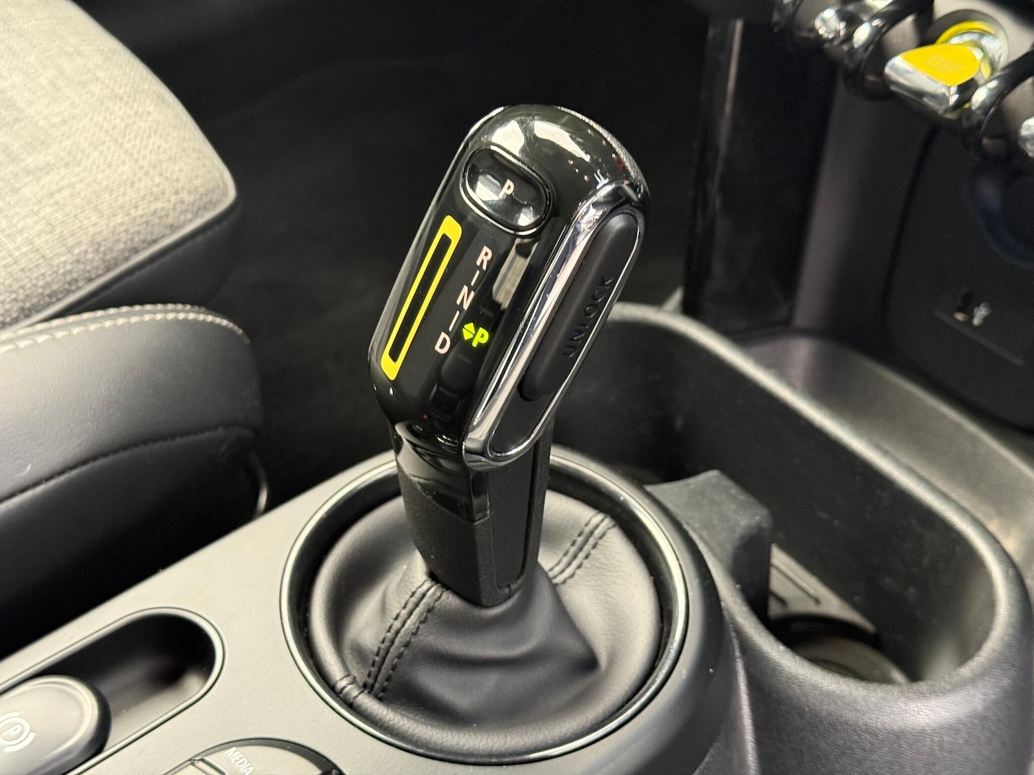 Used MINI Electric Hatch 2022 for sale - 76765676: Photo 18