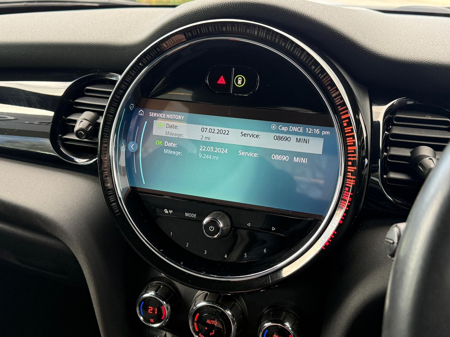 Used MINI Electric Hatch 2022 for sale - 76765676: Photo 31