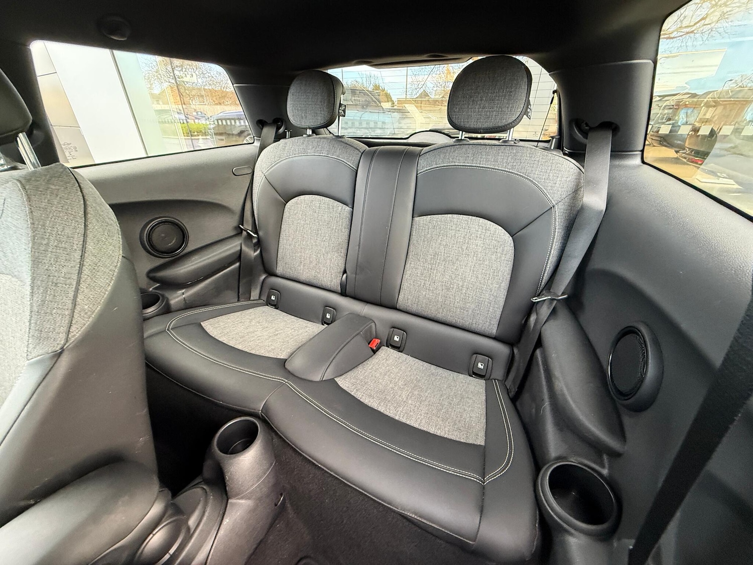 Used MINI Electric Hatch 2022 for sale - 76765676: Photo 40