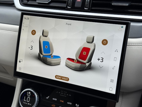 Used Jaguar F-Pace 2024 for sale - 75386951: Photo 17