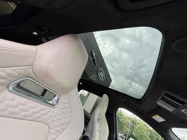 Used Jaguar F-Pace 2024 for sale - 75386951: Photo 37