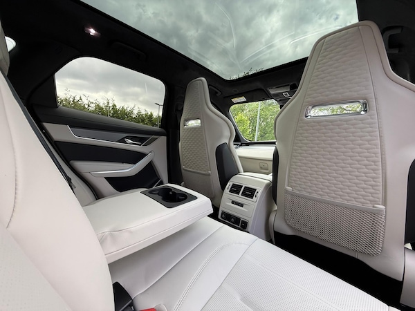 Used Jaguar F-Pace 2024 for sale - 75386951: Photo 44