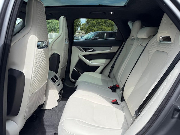 Used Jaguar F-Pace 2024 for sale - 75386951: Photo 51