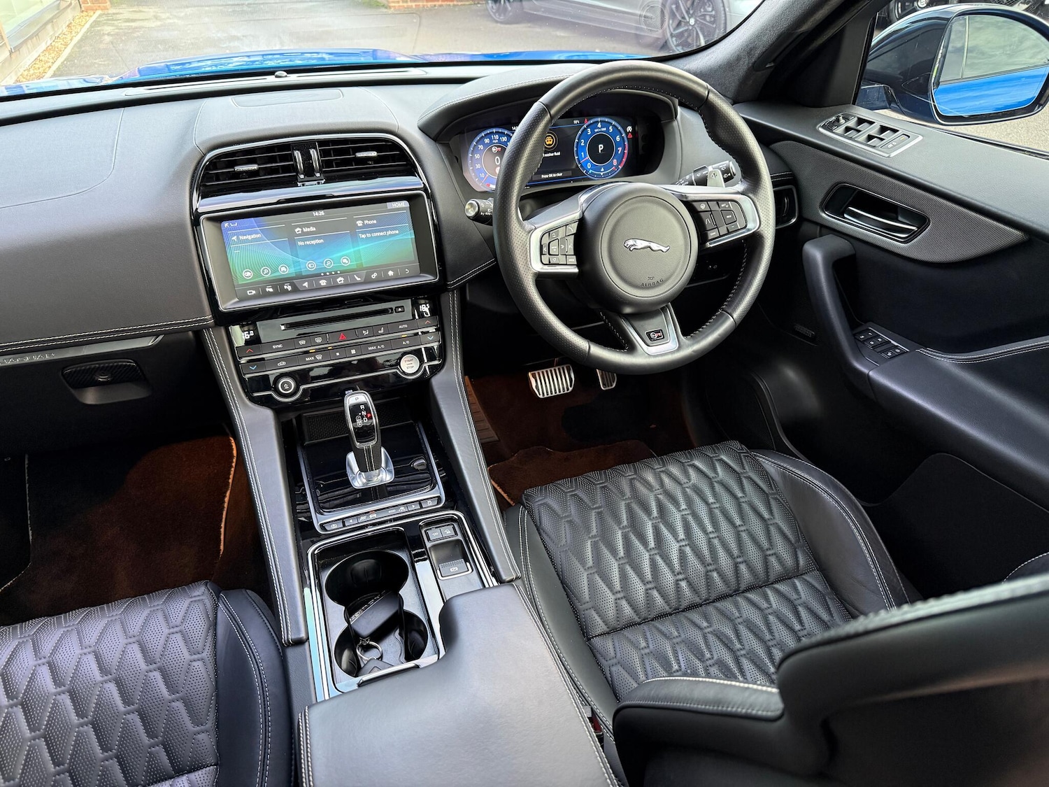 Used Jaguar F-Pace 2019 for sale - 76976071: Photo 22