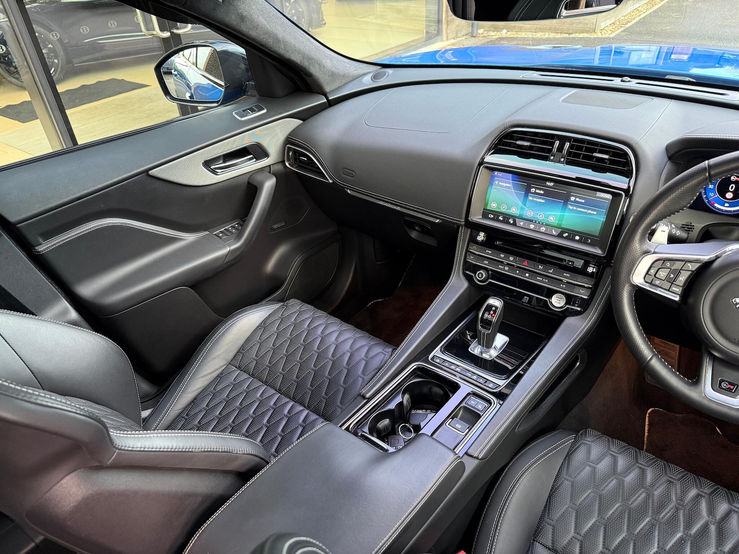 Used Jaguar F-Pace 2019 for sale - 76976071: Photo 24