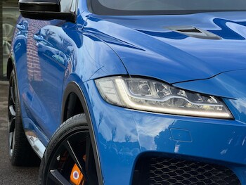 Used Jaguar F-Pace 2019 for sale - 76976071: Photo