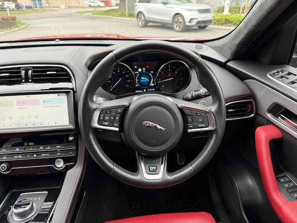 Used Jaguar F-Pace 2019 for sale - 76239384: Photo 12