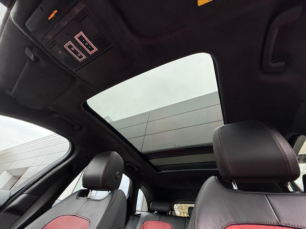 Used Jaguar F-Pace 2019 for sale - 76239384: Photo 5