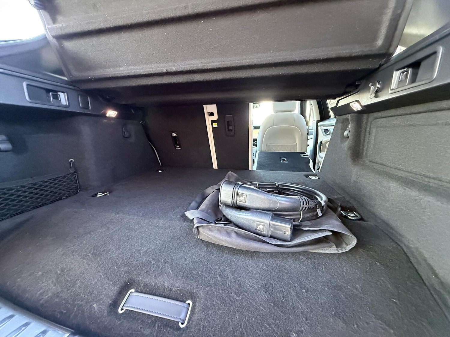 Used Jaguar F-Pace 2021 for sale - 77229896: Photo 38