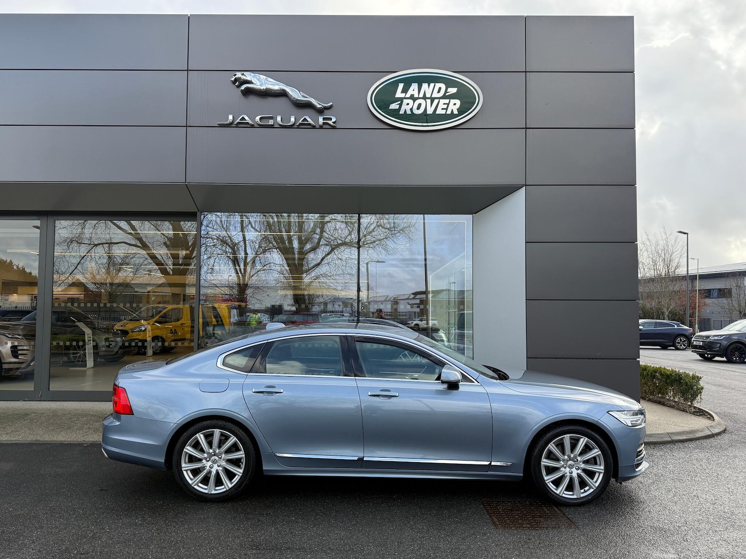 Used Volvo S90 2020 for sale - 77386677: Photo 2