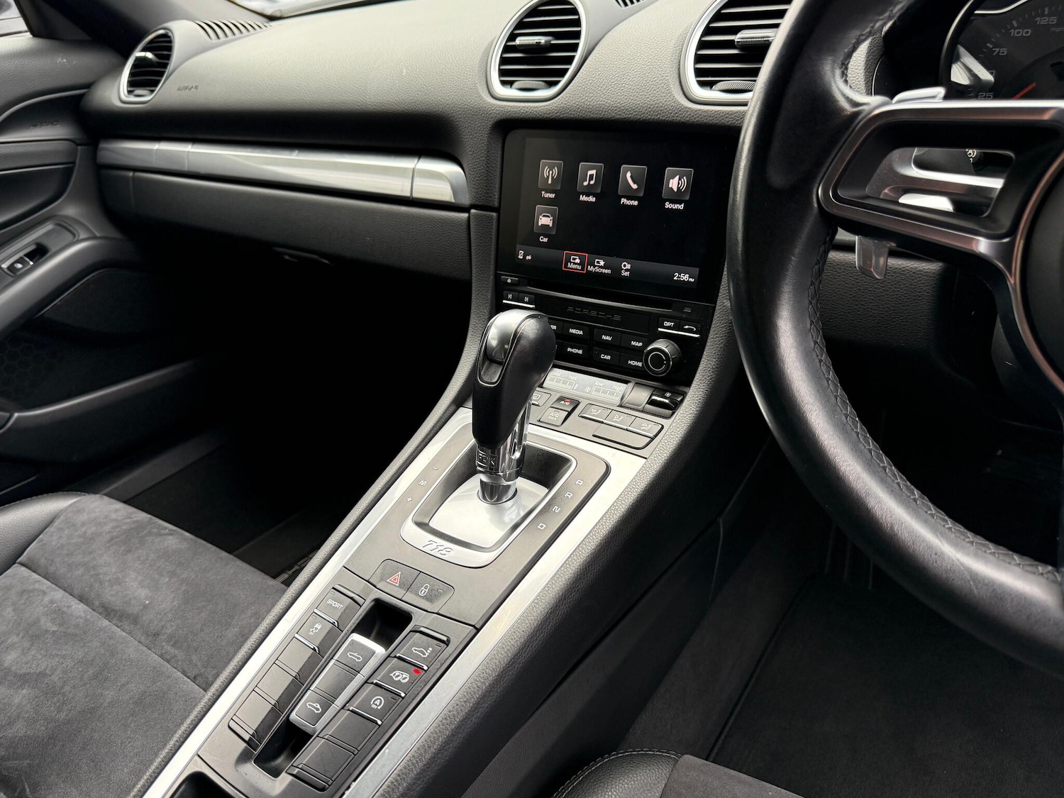 Used Porsche Boxster 2016 for sale - 77412017: Photo 14