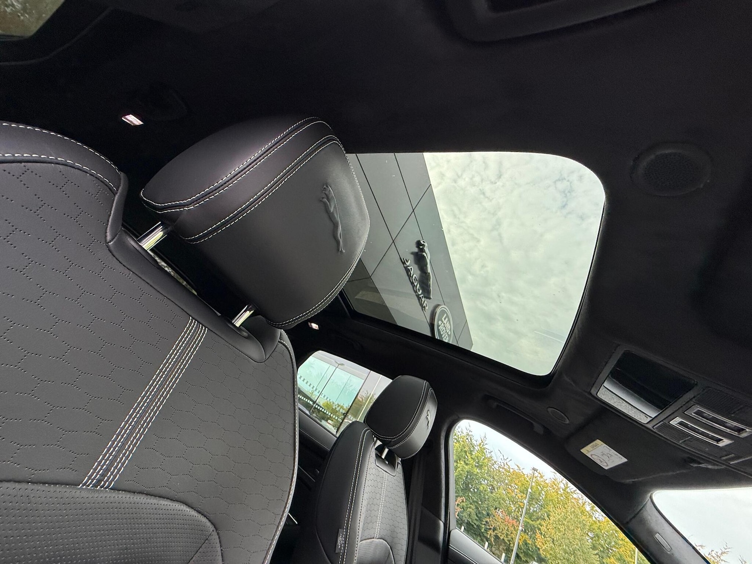 Used Jaguar F-Pace 2024 for sale - 76158929: Photo 35