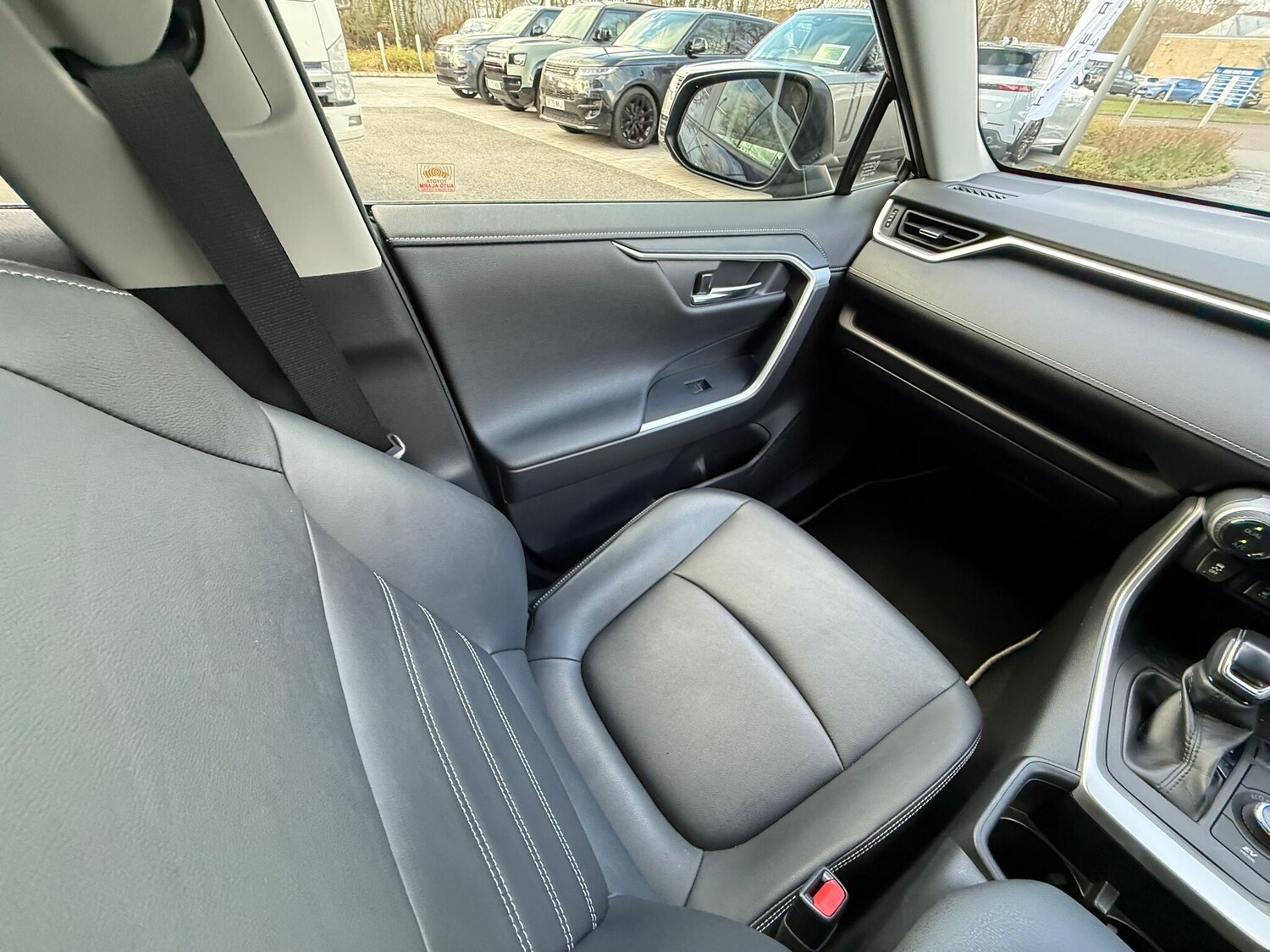 Used Toyota RAV4 2022 for sale - 77573852: Photo 12