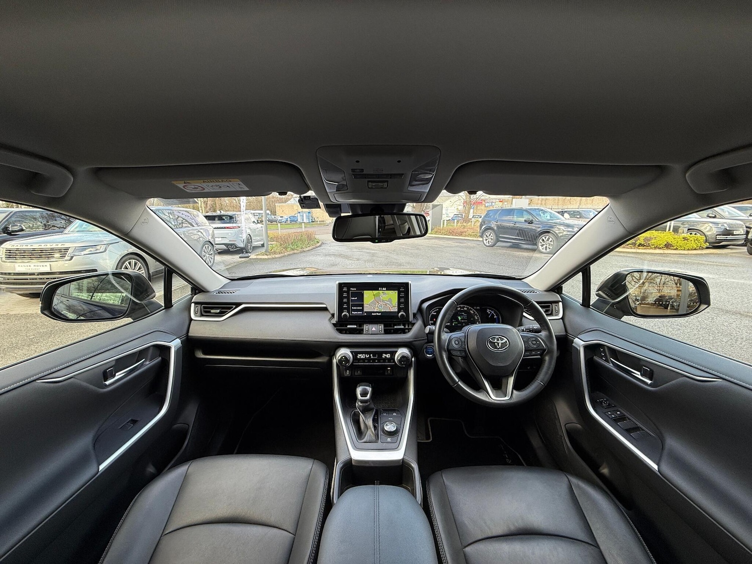 Used Toyota RAV4 2022 for sale - 77573852: Photo 3