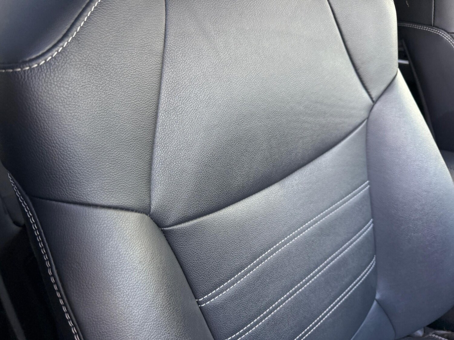 Used Toyota RAV4 2022 for sale - 77573852: Photo 30