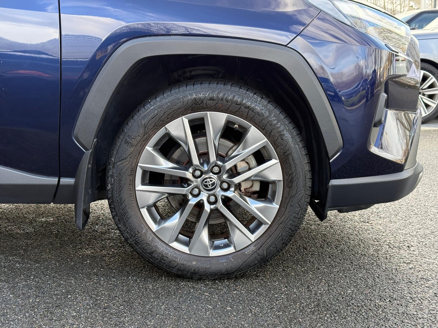 Used Toyota RAV4 2022 for sale - 77573852: Photo 4