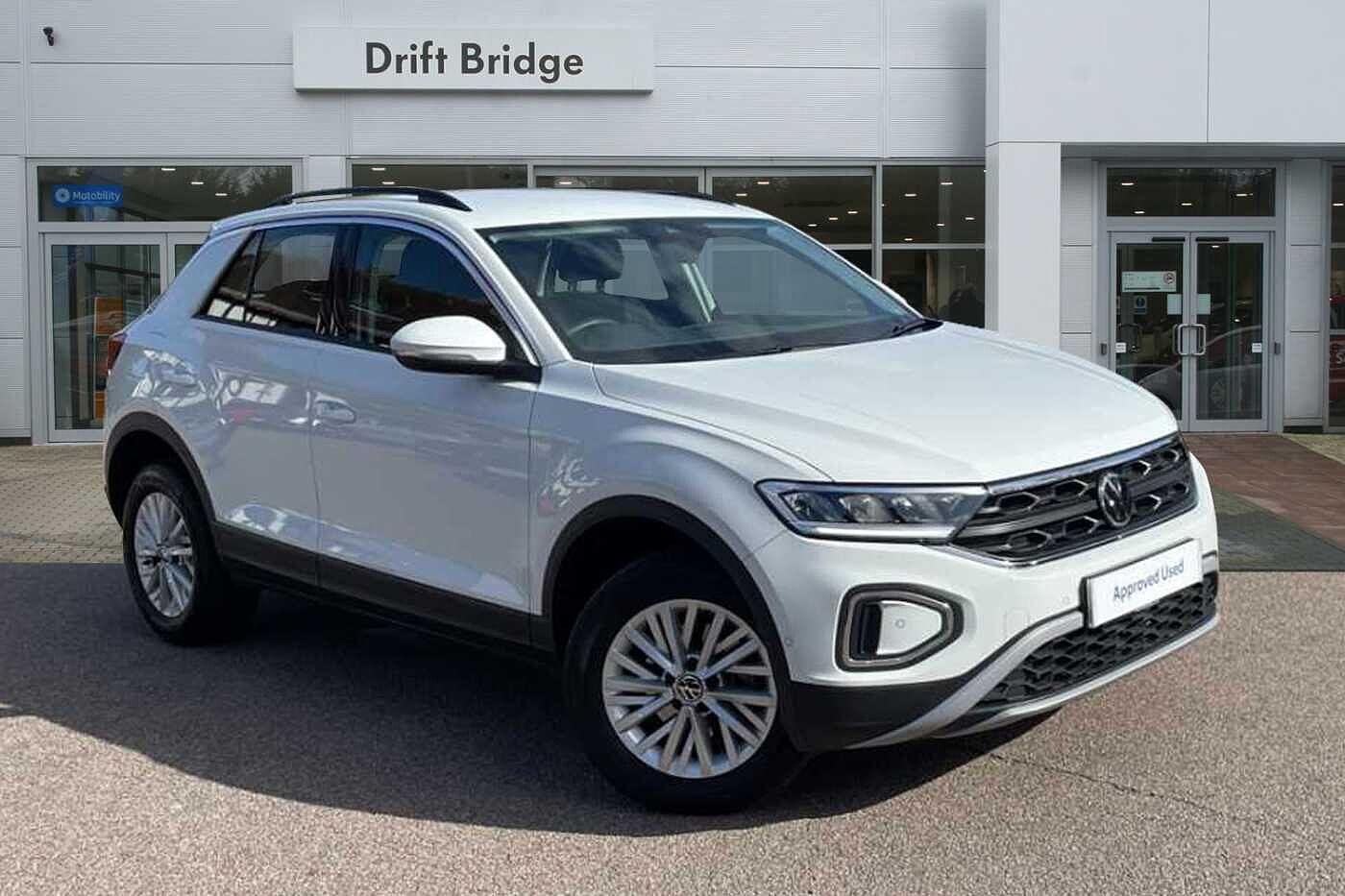 Used Volkswagen T-Roc 2022 for sale - 76121857: Photo 1