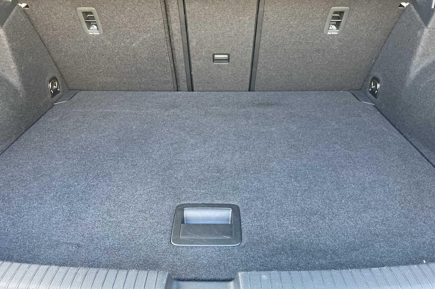 Used Volkswagen T-Roc 2022 for sale - 76121857: Photo 10