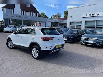 Used Volkswagen T-Roc 2022 for sale - 76121857: Photo 3