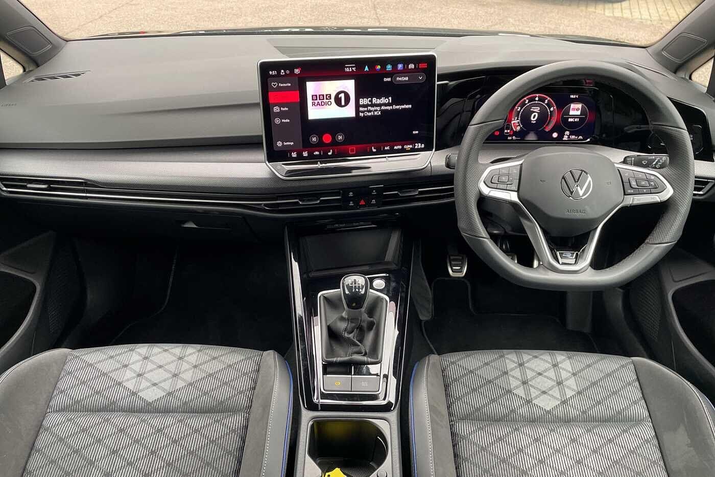 Used Volkswagen Golf 2025 for sale - 77683479: Photo 12