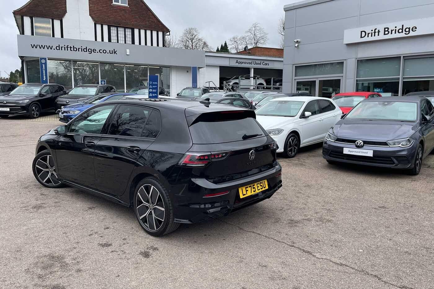 Used Volkswagen Golf 2025 for sale - 77683479: Photo 3