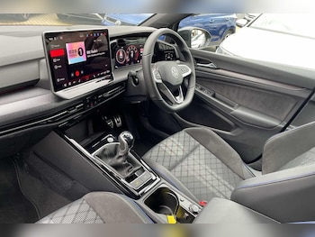 Used Volkswagen Golf 2025 for sale - 77683479: Photo