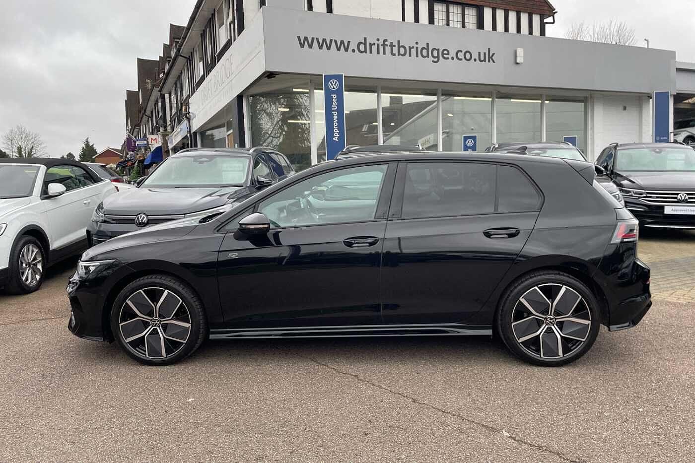 Used Volkswagen Golf 2025 for sale - 77683479: Photo 4