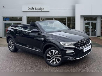 Used Volkswagen T-Roc 2021 for sale - 75741391: Photo