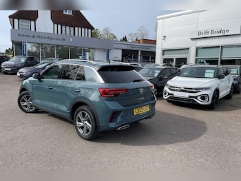 Used Volkswagen T-Roc 2023 for sale - 78170690: Photo