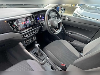 Used Volkswagen Polo 2022 for sale - 76701204: Photo