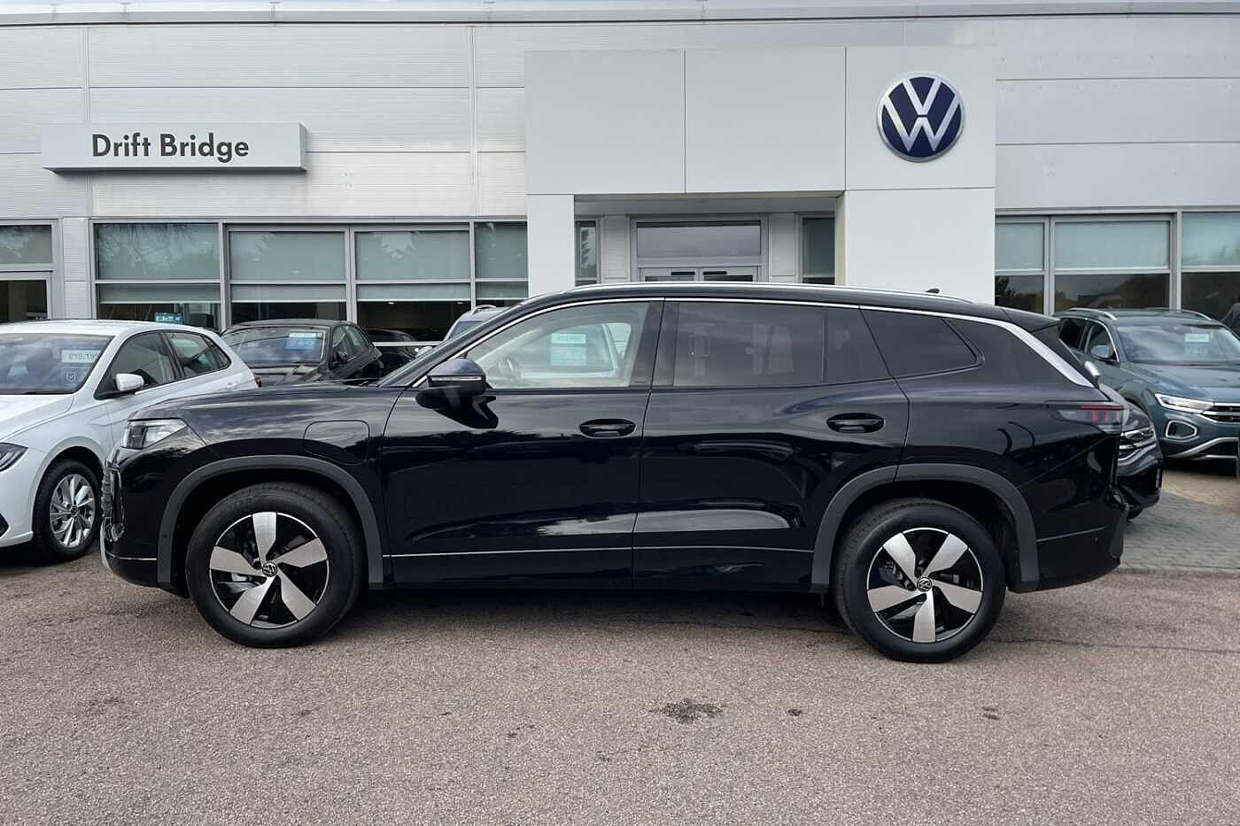 Used Volkswagen Touran 2025 for sale - 76592044: Photo 4