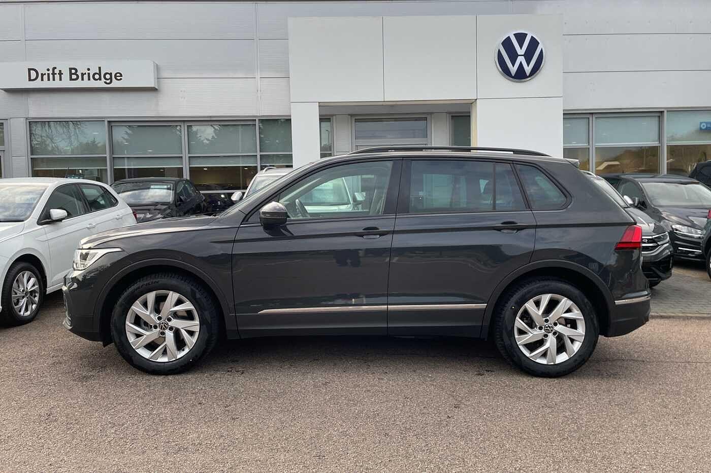 Used Volkswagen Tiguan 2023 for sale - 76457430: Photo 4
