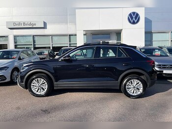 Used Volkswagen T-Roc 2022 for sale - 76059667: Photo