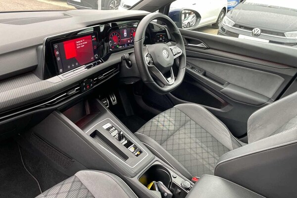 Used Volkswagen Golf 2022 for sale - 76226980: Photo 2