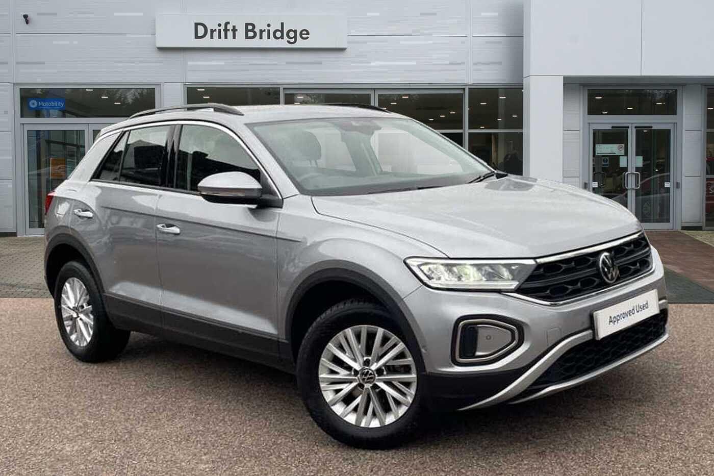Used Volkswagen T-Roc 2024 for sale - 76388999: Photo 1