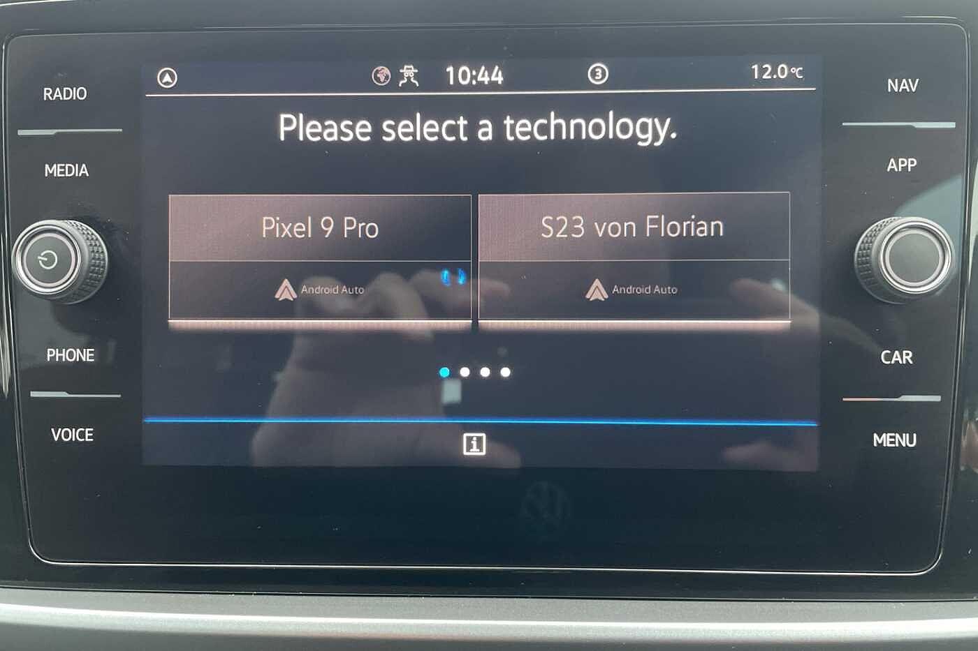 Used Volkswagen T-Roc 2024 for sale - 76388999: Photo 16