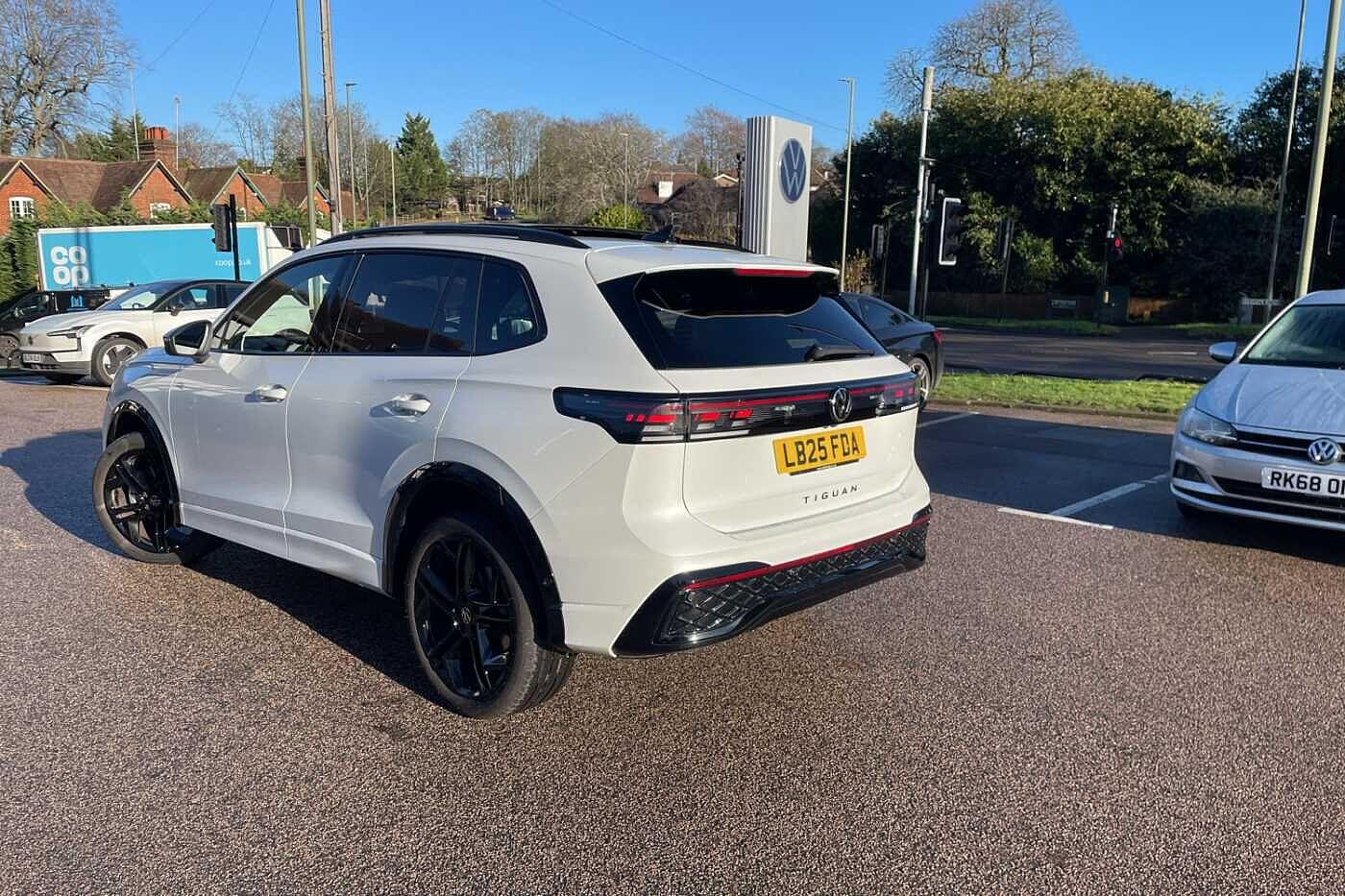 Used Volkswagen Tiguan 2025 for sale - 76780890: Photo 3