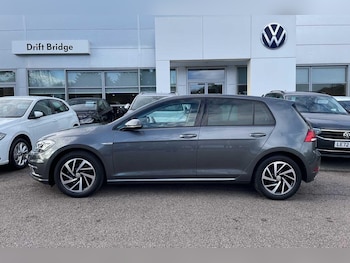 Used Volkswagen Golf 2020 for sale - 76538235: Photo