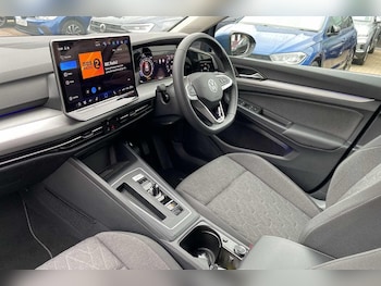 Used Volkswagen Golf 2025 for sale - 78878429: Photo