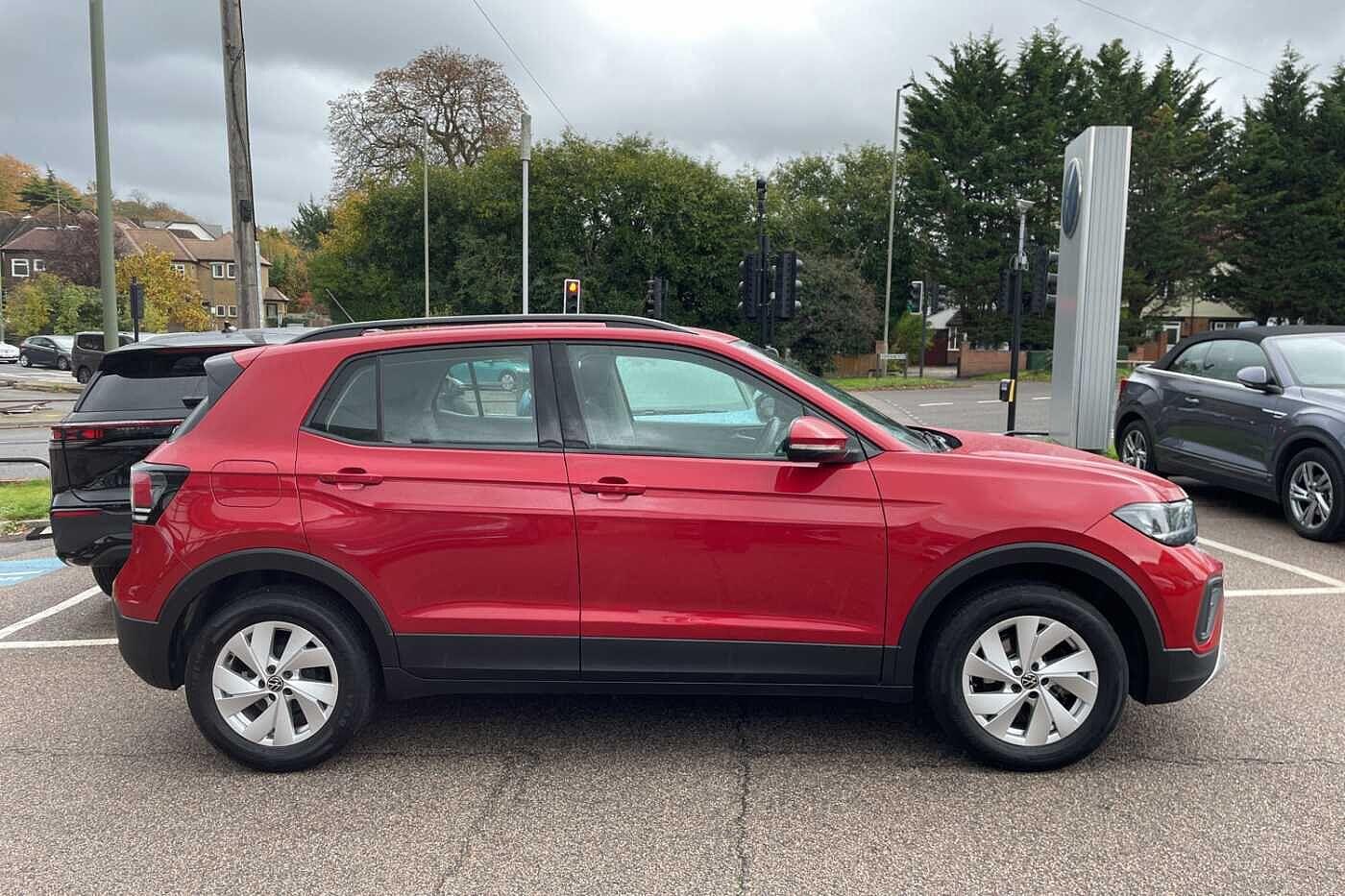 Used Volkswagen T-Cross 2024 for sale - 76388393: Photo 20