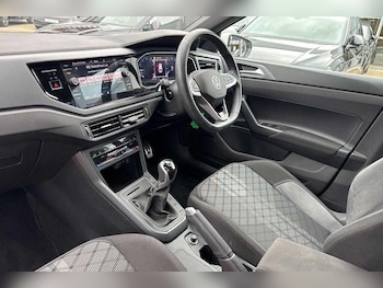 Used Volkswagen Polo 2025 for sale - 76988447: Photo