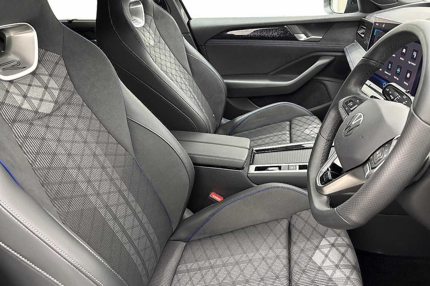 Used Volkswagen Passat 2025 for sale - 78115023: Photo 10