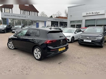 Used Volkswagen Golf 2025 for sale - 77695618: Photo