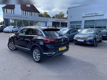 Used Volkswagen T-Roc 2021 for sale - 76060838: Photo 3