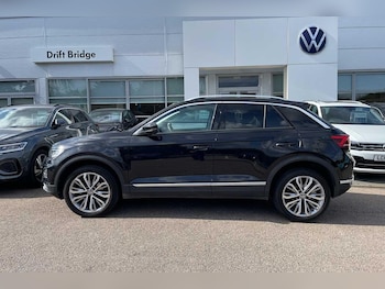 Used Volkswagen T-Roc 2021 for sale - 76060838: Photo 4