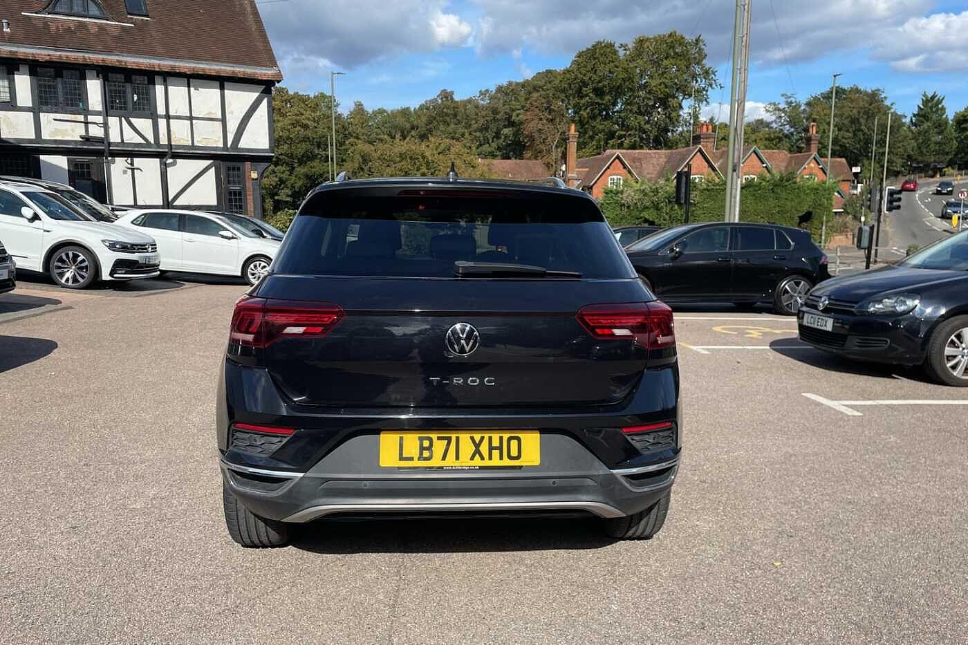 Used Volkswagen T-Roc 2021 for sale - 76060838: Photo 9
